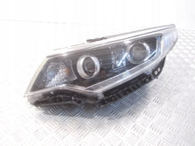 Load image into Gallery viewer, Frontscheinwerfer Kia Optima 92101D4070 Xenon Links Scheinwerfer Headlight