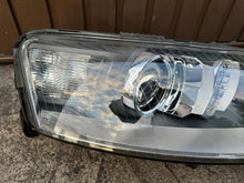 Load image into Gallery viewer, Frontscheinwerfer Audi A6 C6 Ein Stück (Rechts oder Links) Headlight