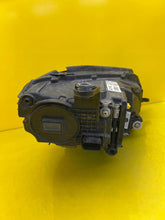 Laden Sie das Bild in den Galerie-Viewer, Frontscheinwerfer Mercedes-Benz Gle A1679066908 LED Links Scheinwerfer Headlight SCH8398039108ri
