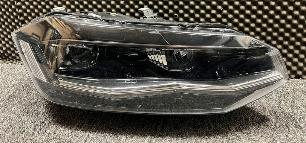 Frontscheinwerfer VW Polo 2G1941036F Rechts Scheinwerfer Headlight SCH9836692282tl