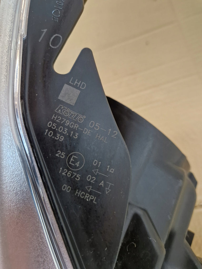 Frontscheinwerfer Toyota Avensis Rechts Scheinwerfer Headlight SCH7699247920ro