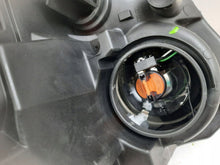 Laden Sie das Bild in den Galerie-Viewer, Frontscheinwerfer VW Amarok MAM79785 Links Scheinwerfer Headlight SCH7037123373nh