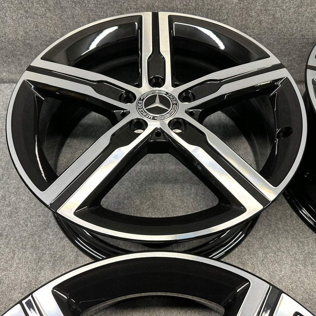 4x Alufelge 18 Zoll 7.5" 5x112 49ET Glanz Schwarz A1774013200 Mercedes-Benz Cla FEL4150679792hg