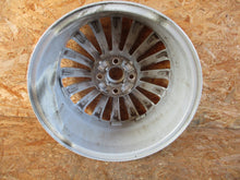 Laden Sie das Bild in den Galerie-Viewer, 1x Alufelge 16 Zoll 6.5&quot; 4x100 40ET Glanz Silber Opel Corsa D Rim Wheel