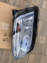 Load image into Gallery viewer, Frontscheinwerfer VW Amarok 2H1941016AF 2H1941018A LED Rechts Headlight SCH3285111630an