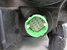 Laden Sie das Bild in den Galerie-Viewer, Frontscheinwerfer Fiat Tipo 521451670E Xenon Links Scheinwerfer Headlight SCH9668102252qz