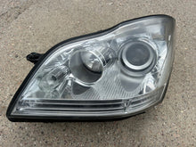 Laden Sie das Bild in den Galerie-Viewer, Frontscheinwerfer Mercedes-Benz X164 Links Scheinwerfer Headlight SCH9172890861km