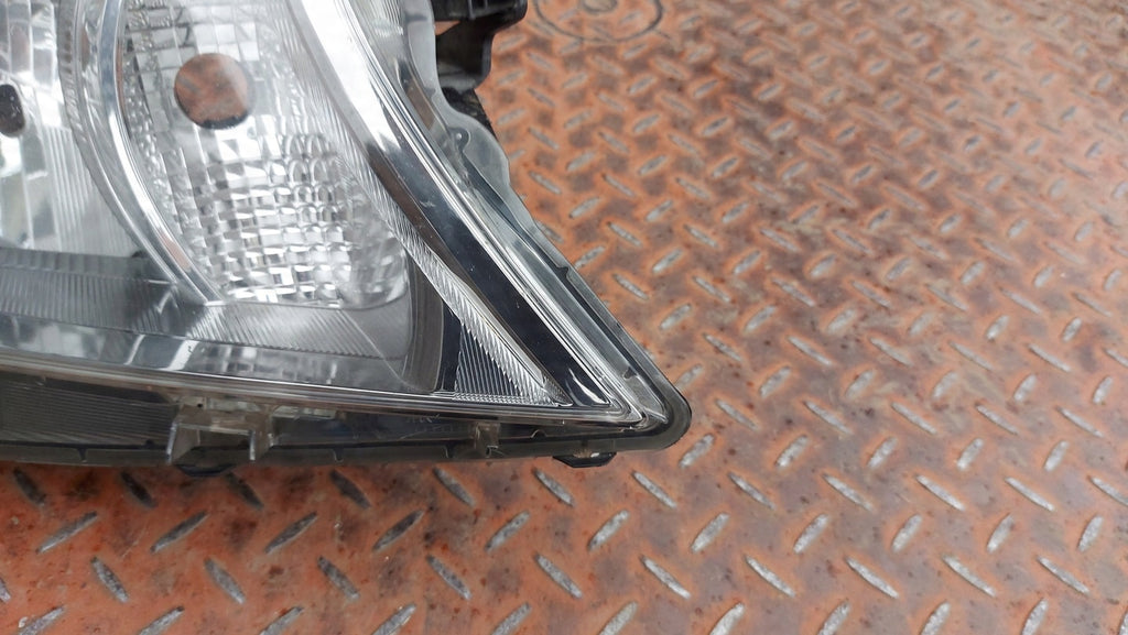 Frontscheinwerfer Toyota Yaris LED Rechts Scheinwerfer Headlight
