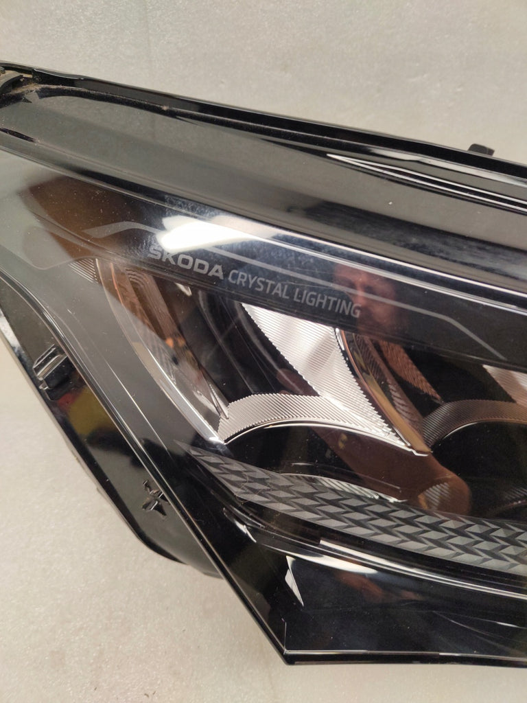 Frontscheinwerfer Skoda Enyaq 5LB941016 LED Rechts Scheinwerfer Headlight
