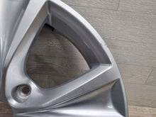 Load image into Gallery viewer, 1x Alufelge 17 Zoll 7.5" 5x112 46ET Glanz Silber 5FA601025C Seat Leon Rim Wheel FEL2865550200eg
