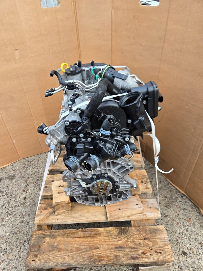 Motor Audi Seat Skoda VW DKRF 1.0 TSI 85kW 44TKm 2010 Benzin Engine Komplett