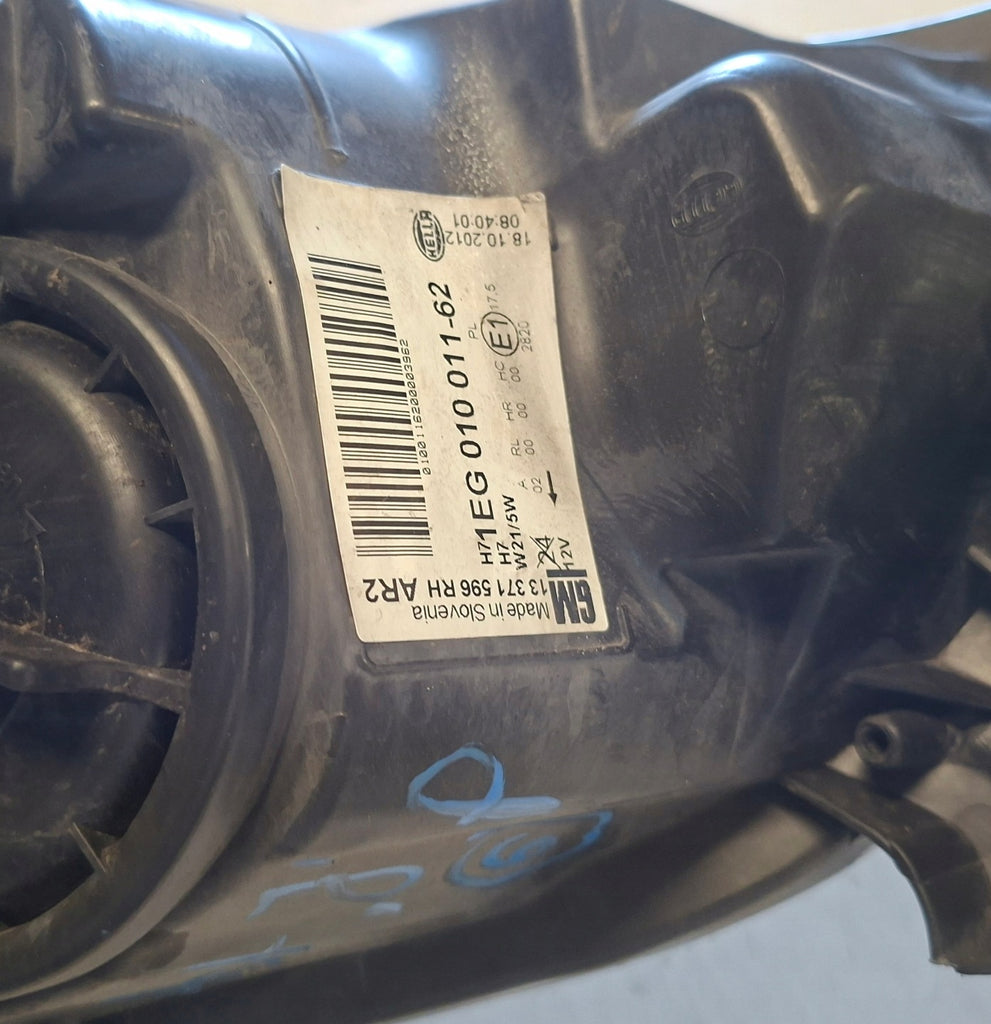 Frontscheinwerfer Opel Astra J 13371596 Rechts Scheinwerfer Headlight SCH3326633322jb