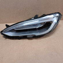 Laden Sie das Bild in den Galerie-Viewer, Frontscheinwerfer Tesla S 105816900C LED Links Scheinwerfer Headlight