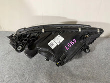 Laden Sie das Bild in den Galerie-Viewer, Frontscheinwerfer Mercedes-Benz A2149062700 LED Links Scheinwerfer Headlight SCH3271701087pr