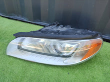 Laden Sie das Bild in den Galerie-Viewer, Frontscheinwerfer Volvo Xc70 Xenon Links Scheinwerfer Headlight