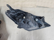Load image into Gallery viewer, Frontscheinwerfer Toyota Yaris Rechts Scheinwerfer Headlight SCH7931480706cc