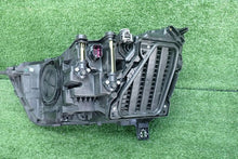 Laden Sie das Bild in den Galerie-Viewer, Frontscheinwerfer Audi Q3 83A941036C Rechts Scheinwerfer Headlight SCH9166082891xe