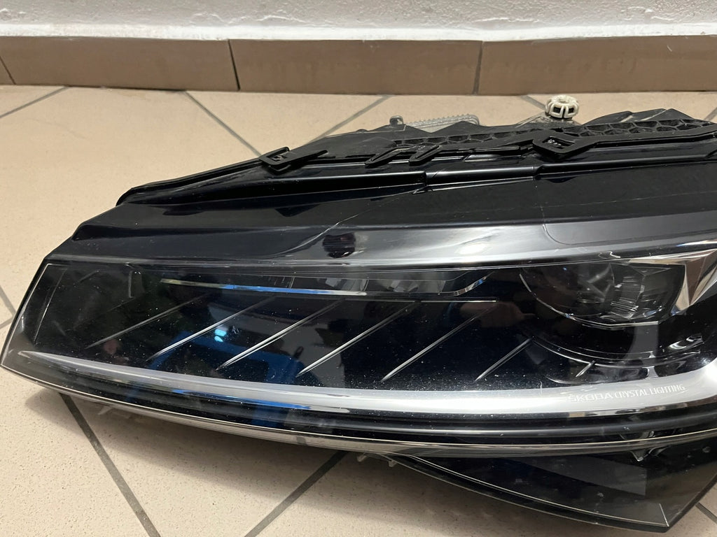 Frontscheinwerfer Skoda Superb III 3V1941015D LED Links Scheinwerfer Headlight