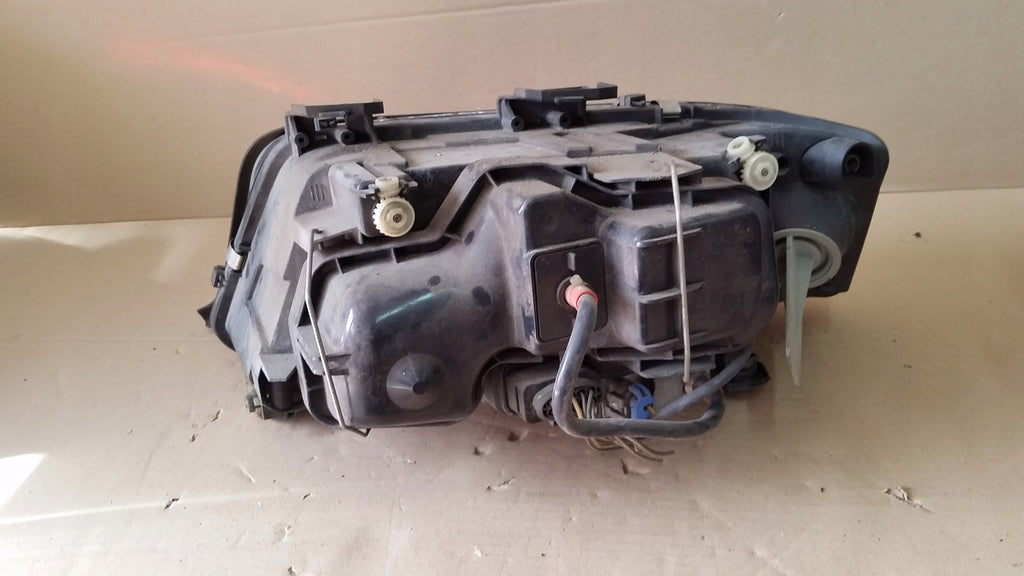 Frontscheinwerfer Audi A6 C5 15592900 Xenon Ein Stück (Rechts oder Links)
