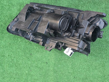 Laden Sie das Bild in den Galerie-Viewer, Frontscheinwerfer Mercedes-Benz Gla A1569062400 Rechts Scheinwerfer Headlight SCH6713352794jq