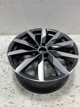 Laden Sie das Bild in den Galerie-Viewer, 1x Alufelge 18 Zoll 8.0&quot; 5x112 40ET 8W0601025FJ Audi Rim Wheel