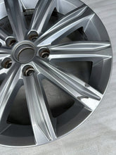 Load image into Gallery viewer, 1x Alufelge 17 Zoll 5x112 5TA601025D VW Touran Rim Wheel FEL1556543068qp