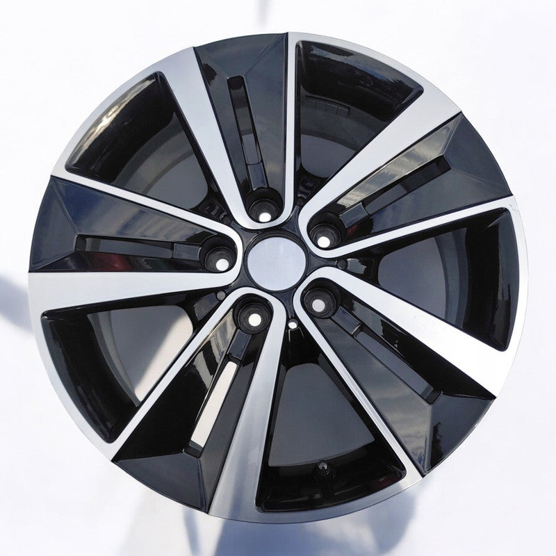 1x Alufelge 17 Zoll 7.0" 5x114.3 43ET A4204010700 Mercedes-Benz Citan Rim Wheel