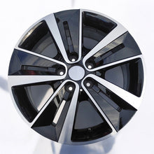 Load image into Gallery viewer, 1x Alufelge 17 Zoll 7.0&quot; 5x114.3 43ET A4204010700 Mercedes-Benz Citan Rim Wheel