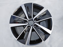 Load image into Gallery viewer, 1x Alufelge 17 Zoll 7.0&quot; 5x114.3 43ET A4204010700 Mercedes-Benz Citan Rim Wheel