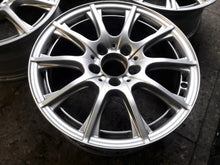 Laden Sie das Bild in den Galerie-Viewer, 4x Alufelge 16 Zoll 6.5" 5x112 49ET Glanz Silber A2054012400 Mercedes-Benz FEL3304306467br