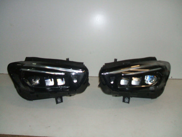 Frontscheinwerfer Mercedes-Benz W247 A2479061903 LED Rechts oder Links