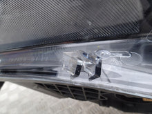 Laden Sie das Bild in den Galerie-Viewer, Frontscheinwerfer Skoda Superb III 3V1941015A Xenon Links Scheinwerfer Headlight SCH8806887958ed