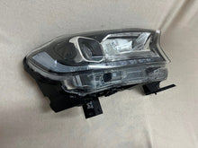 Load image into Gallery viewer, Frontscheinwerfer Ford Ranger LED Rechts Scheinwerfer Headlight