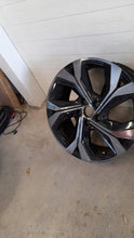 Load image into Gallery viewer, 1x Alufelge 18 Zoll 7.0" 5x114.3 Renault Arkana Rim Wheel FEL7371214890ti