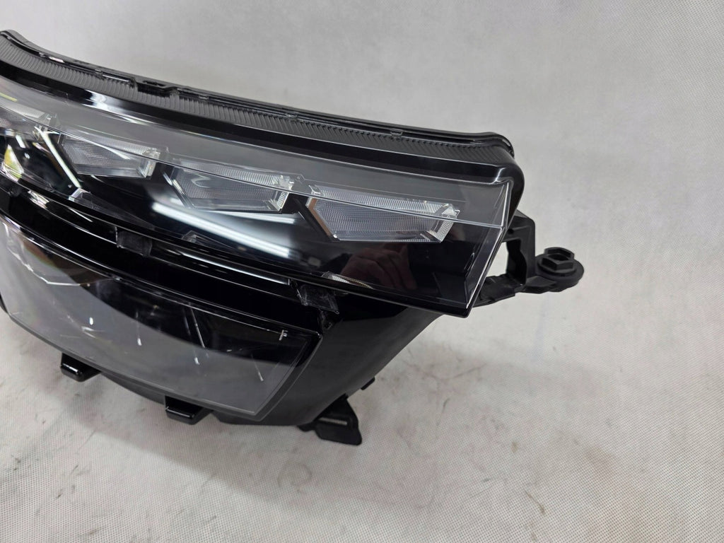 Frontscheinwerfer Skoda Kamiq 658941016B Rechts Scheinwerfer Headlight SCH8165539426kd