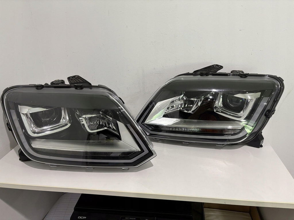 Frontscheinwerfer VW Amarok 2H3941032 2H3941031 Xenon Ein Satz Headlight SCH3306144938vb