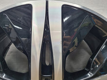 Laden Sie das Bild in den Galerie-Viewer, 1x Alufelge 19 Zoll 8.0" 5x112 61ET Glanz Schwarz A1674011900 Mercedes-Benz Gle FEL2128781670dc