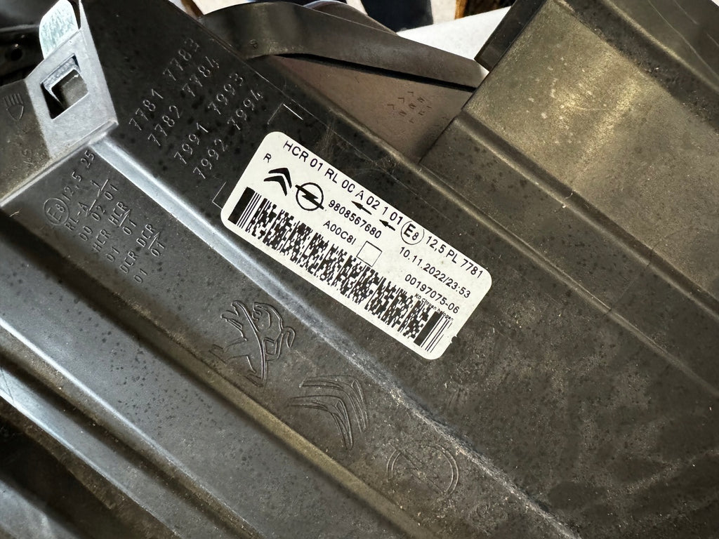 Frontscheinwerfer Citroën Jumper Zafira A Vivaro 9808567680 Rechts Headlight