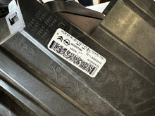 Load image into Gallery viewer, Frontscheinwerfer Citroën Jumper Zafira A Vivaro 9808567680 Rechts Headlight