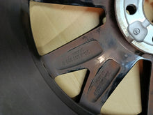 Laden Sie das Bild in den Galerie-Viewer, 1x Alufelge 18 Zoll 7.0&quot; 5x112 39ET 2GM601025Q Skoda T-Cross Rim Wheel