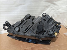 Laden Sie das Bild in den Galerie-Viewer, Frontscheinwerfer Skoda Scala 657941016A LED Rechts Scheinwerfer Headlight SCH4158598528sf