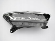 Laden Sie das Bild in den Galerie-Viewer, Frontscheinwerfer Renault Captur 260104710R LED Rechts Scheinwerfer Headlight