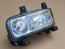 Laden Sie das Bild in den Galerie-Viewer, Frontscheinwerfer Mercedes-Benz A9678200061 85122000 Links Headlight SCH9949452634ac