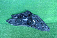 Laden Sie das Bild in den Galerie-Viewer, Frontscheinwerfer Hyundai Tucson 92207N7000 Links Scheinwerfer Headlight SCH6575000784vk