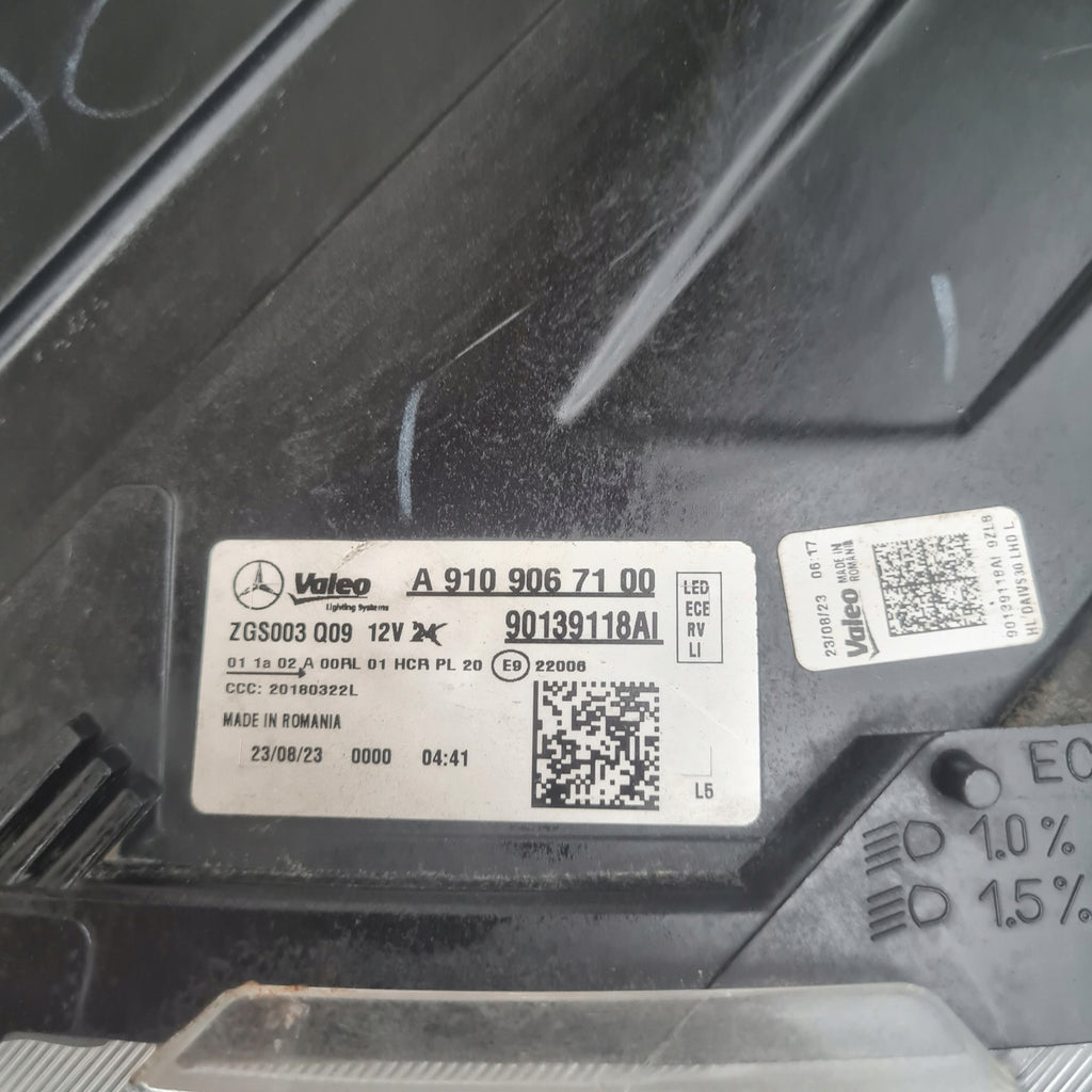 Frontscheinwerfer Mercedes-Benz Sprinter A9109067100 LED Rechts oder Links