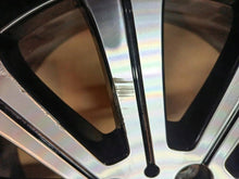 Laden Sie das Bild in den Galerie-Viewer, 1x Alufelge 18 Zoll 6.5" 5x112 A2434010000 Mercedes-Benz Eqa Eqb Rim Wheel FEL3168349604xw
