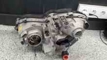 Load image into Gallery viewer, Frontscheinwerfer Mercedes-Benz W203 0301166272 Rechts Scheinwerfer Headlight SCH7642649625hs