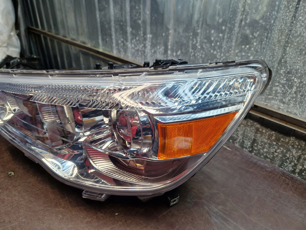 Frontscheinwerfer Mitsubishi Asx Xenon Ein Stück (Rechts oder Links) Headlight