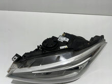 Laden Sie das Bild in den Galerie-Viewer, Frontscheinwerfer BMW F20 7229679 Xenon Links Scheinwerfer Headlight SCH7719861035bh