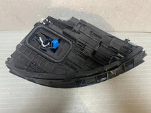 Load image into Gallery viewer, Frontscheinwerfer Mercedes-Benz W177 A1779065704 LED Links Headlight SCH5247331774js